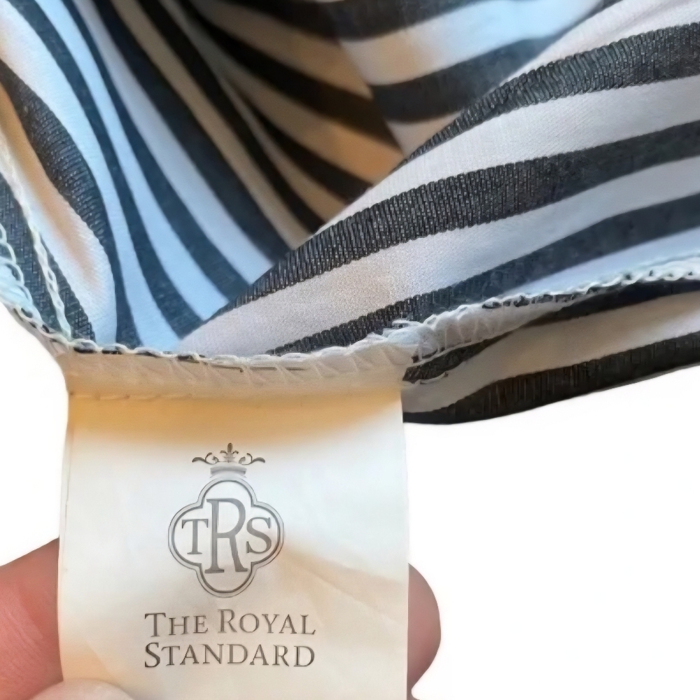 The Royal Standard Gray and white Allison Button Down Dress Size Small - Picture 6 of 6
